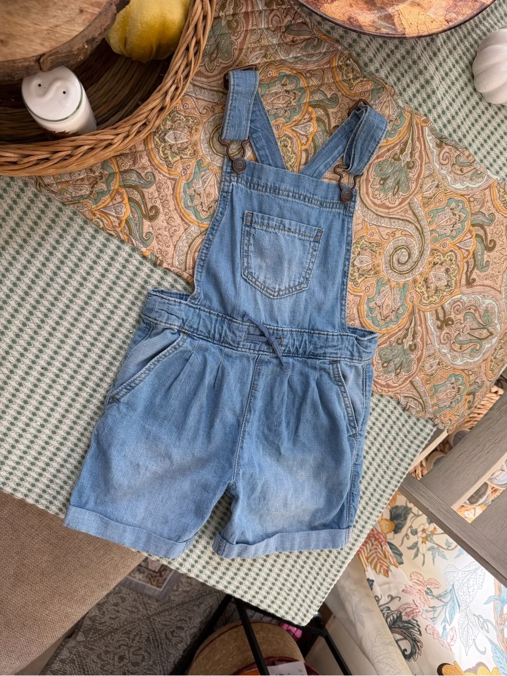 Cat & Jack Girls Denim Shortalls Blue Short Overalls Size Small 6/6X